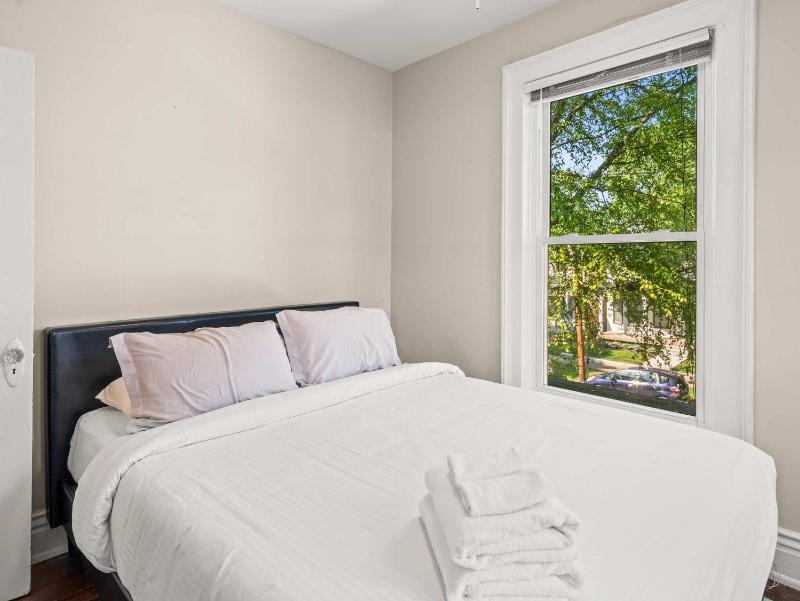 Premium 6BR Bourbon Trail home for large groups - image 15