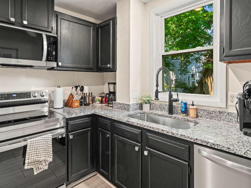 Premium 6BR Bourbon Trail home for large groups - image 36