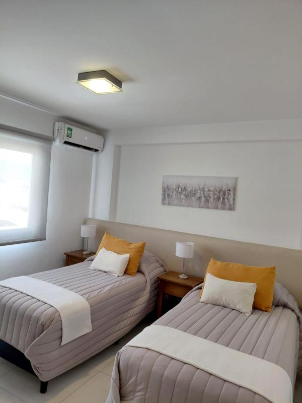 HOMEFULL Apartamentos - image 35