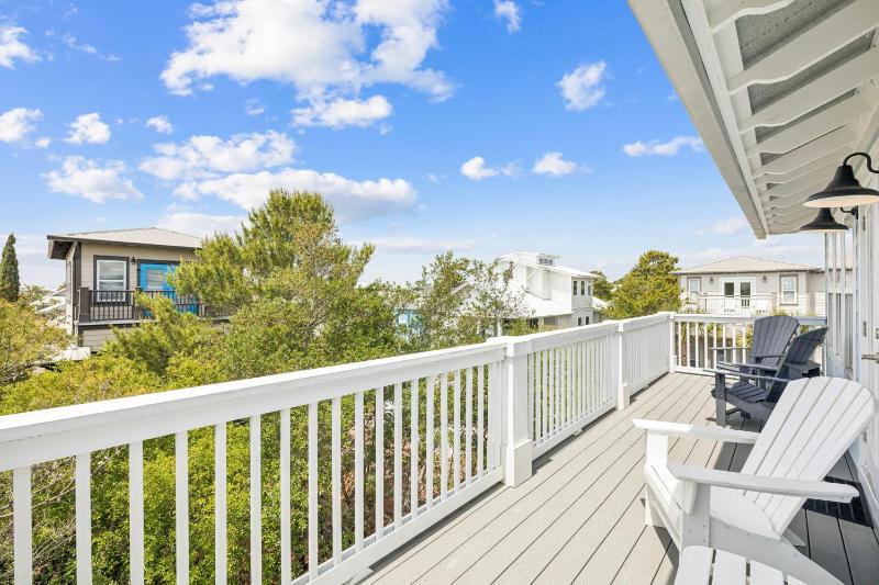 Ocean Ayer Main House by 30A Estates - image 3