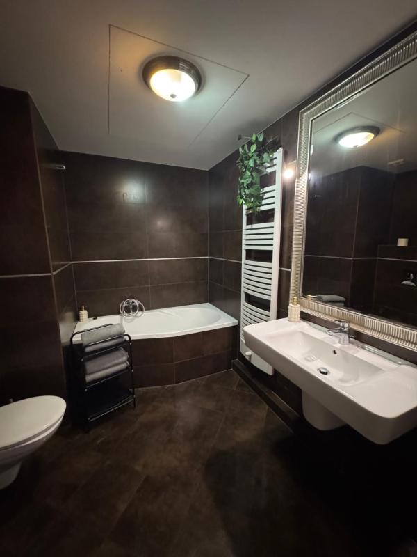 Apartamenty Sea Towers - image 23