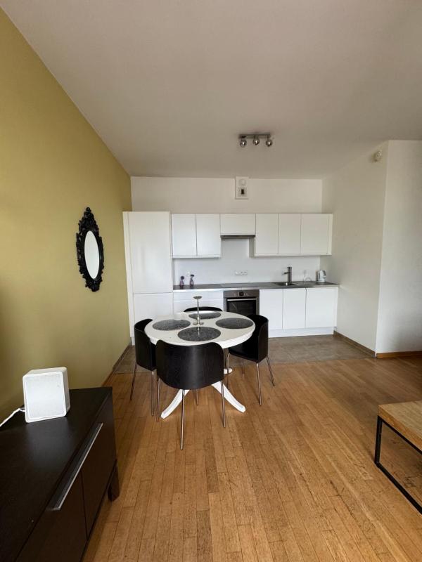 Sea Towers Apartamenty - image 33