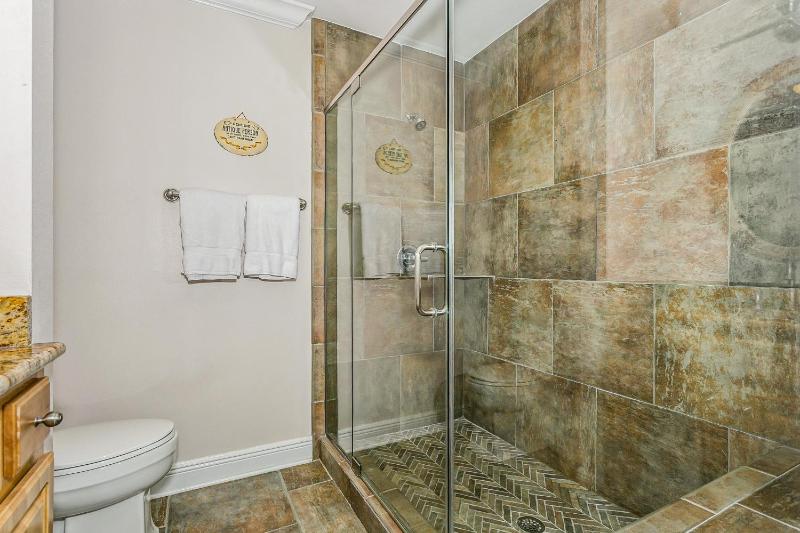415 Fort Pickens Rd - image 37