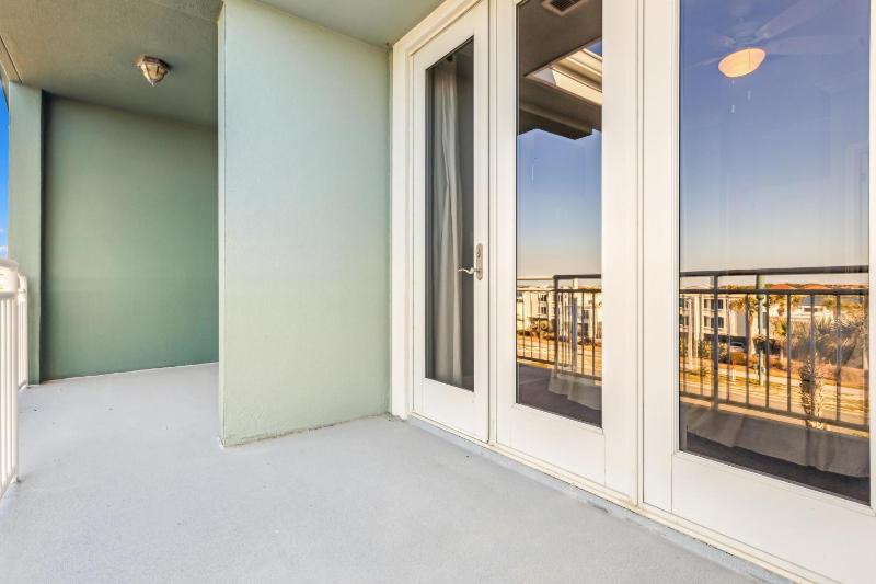 415 Fort Pickens Rd - image 33