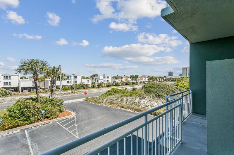 415 Fort Pickens Rd - image 6