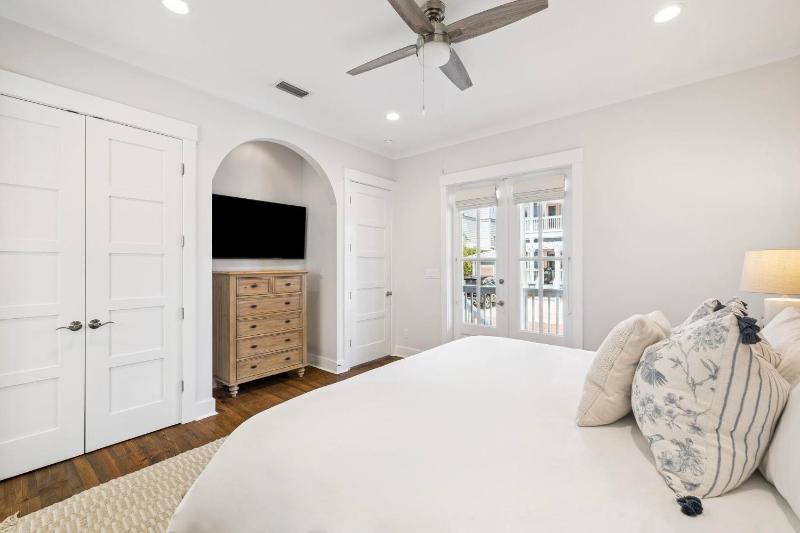 Ocean Ayer Main House by 30A Estates - image 39