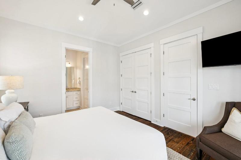 Ocean Ayer Main House by 30A Estates - image 34