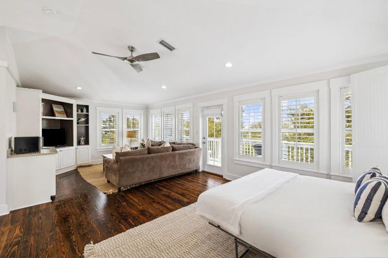Ocean Ayer Main House by 30A Estates - image 8