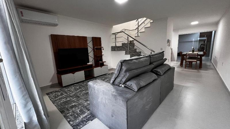 Conforto e Paz: Duplex 2 Suítes - Cond. Bromélias - image 16