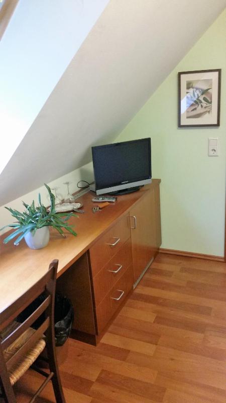 Single Room with Private Bathroom image 1