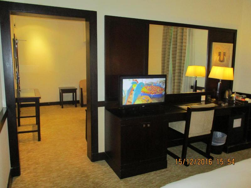 Standard Deluxe Room image 3