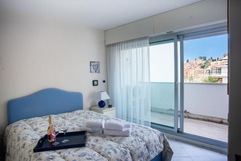 Roca Mare 6 - Happy Rentals - image 10