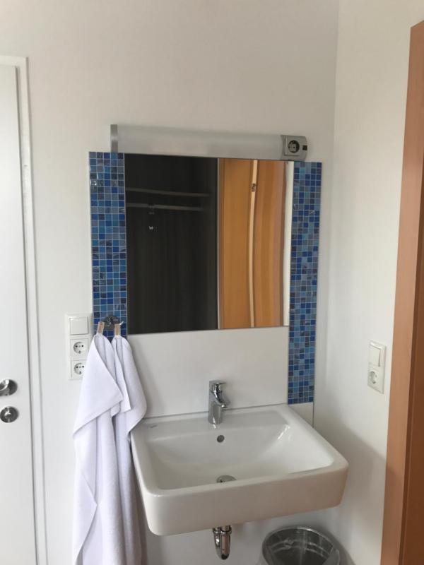 Single Room with Private Bathroom image 2