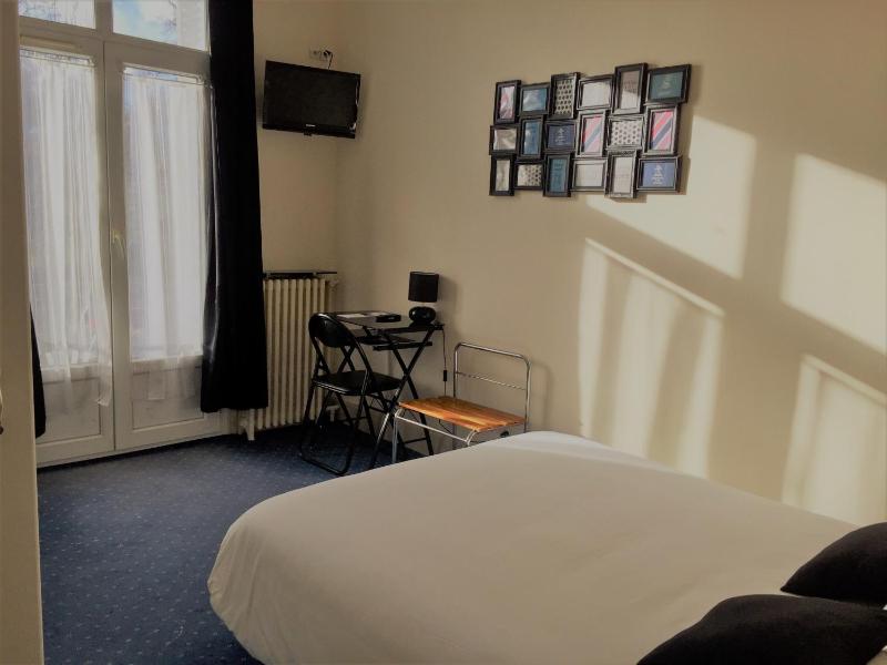 Small Single Room image 1
