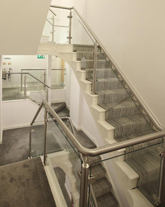 Austens Apartments - image 15