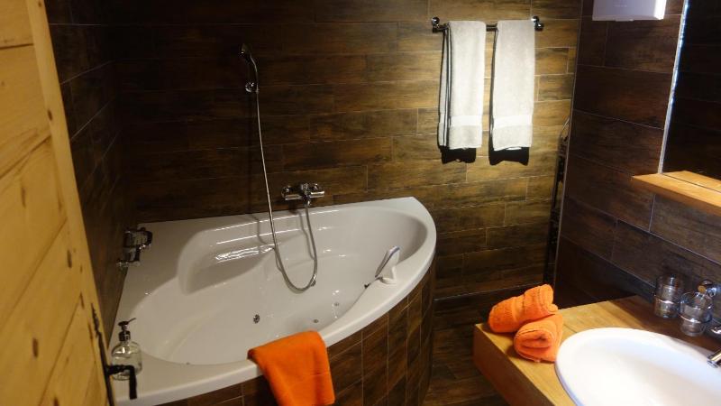 Suite image 3