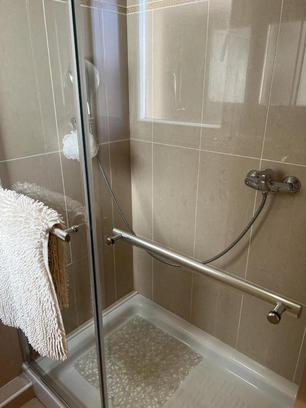 Apartment - Sleeps 4 - Parking - Pool - Sea Views - image 3