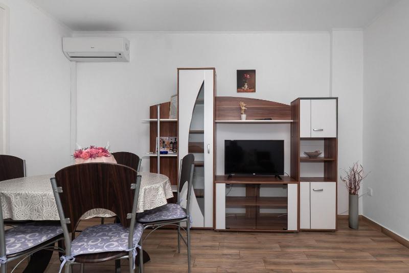 Apartments Katica - image 36