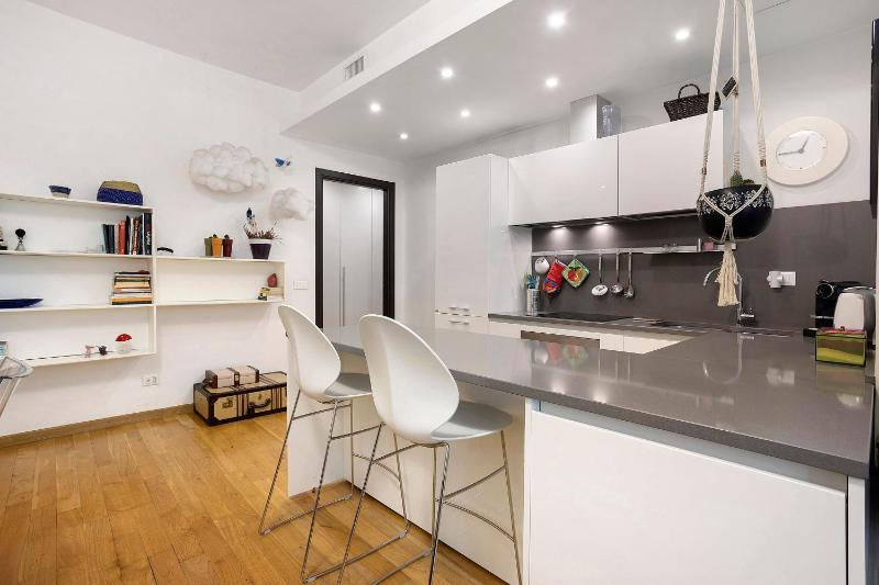 Apartment In Milan Close To Mm2 - image 15