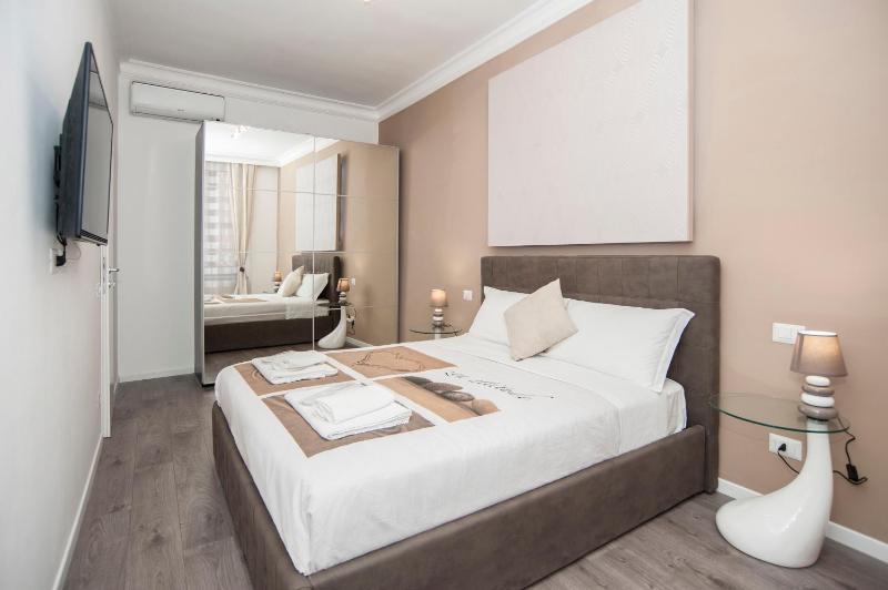 Apartment image 4