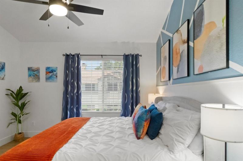 Golfers 2BR 2 Min to Dine & Shop Fully Stocked - image 37
