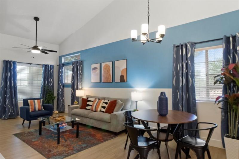 Golfers 2BR 2 Min to Dine & Shop Fully Stocked - image 49