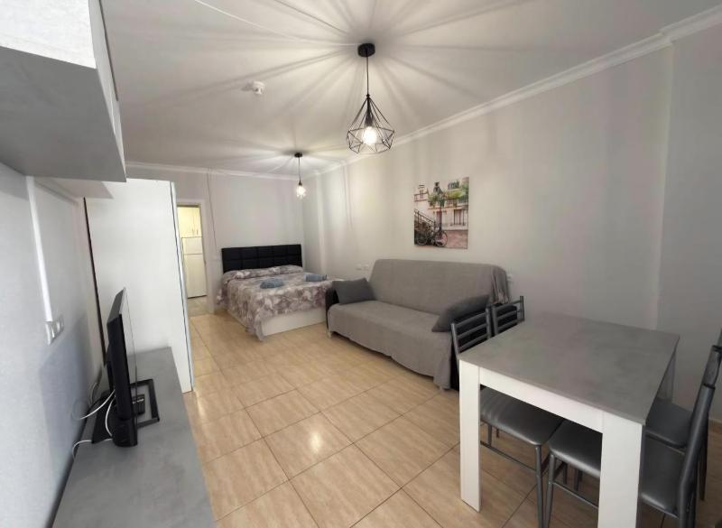 Apartaments Honey Holiday - image 8