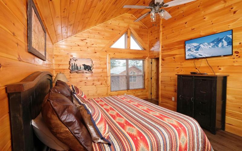 Splash N More・Private Indoor Pool・Game Room・Hot Tub・Pet Friendly - image 25