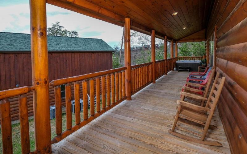Splash N More・Private Indoor Pool・Game Room・Hot Tub・Pet Friendly - image 8