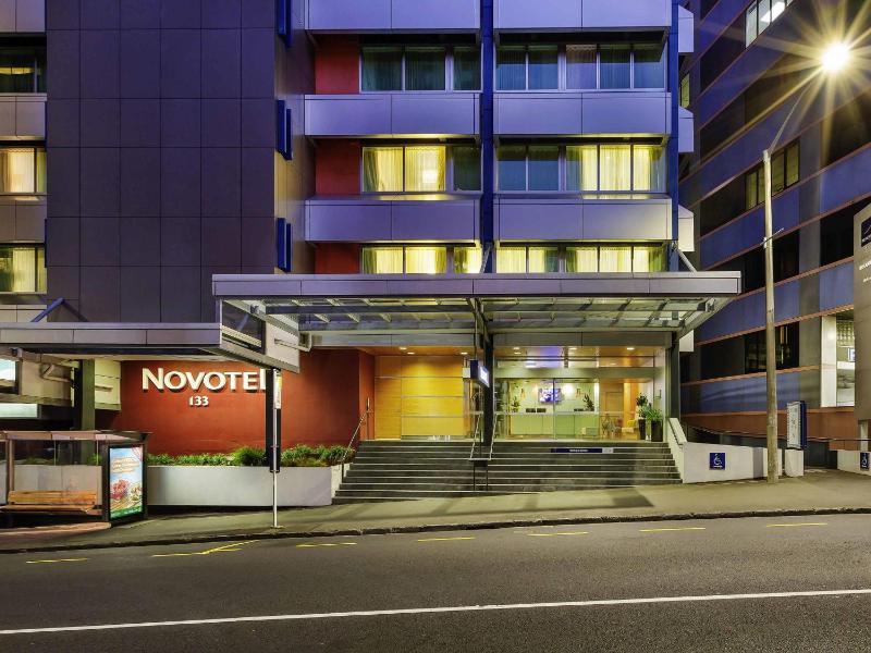 Novotel Wellington Hotel - image 1