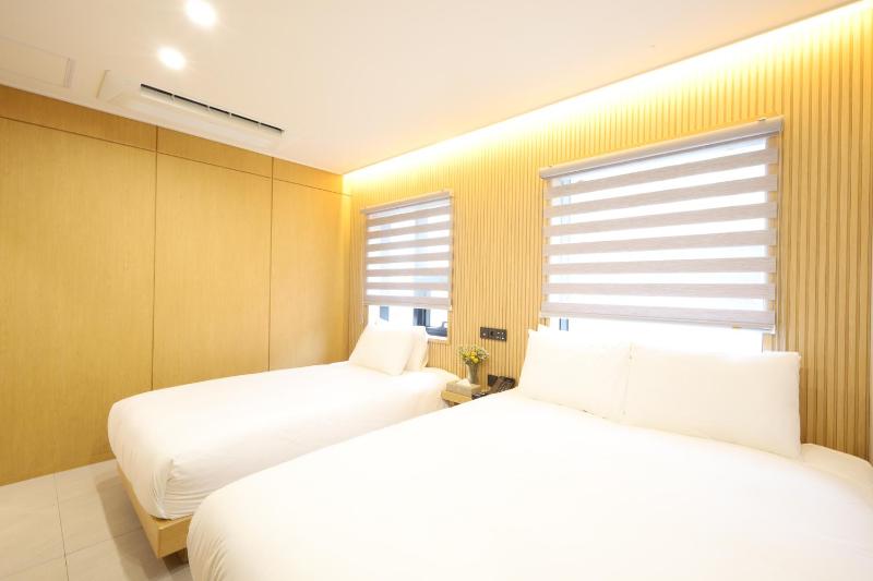 Busan Seomyeon Nestly Hotel - image 8