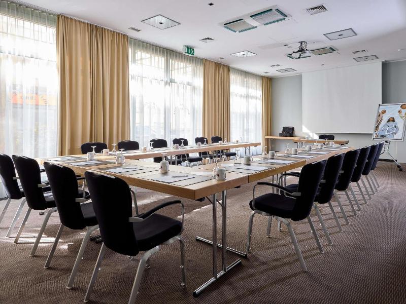 Mercure Hotel Duesseldorf City Center - image 38