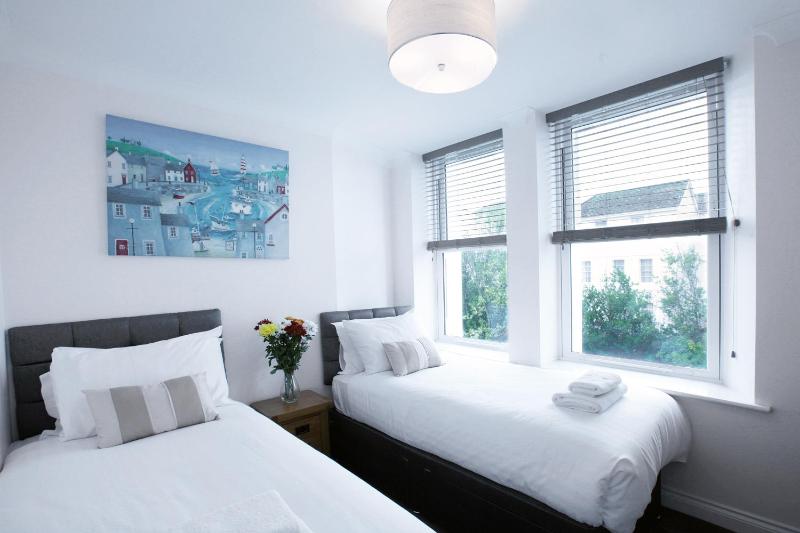 Austens Apartments - image 49