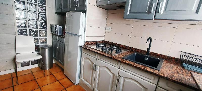 Comfortable Apartment in Alicante 78 m² with City View - image 11