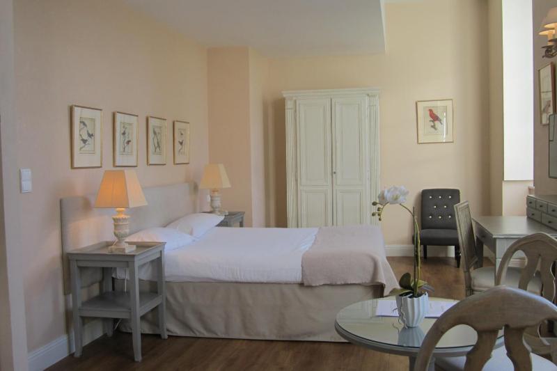 Privilege Room image 4