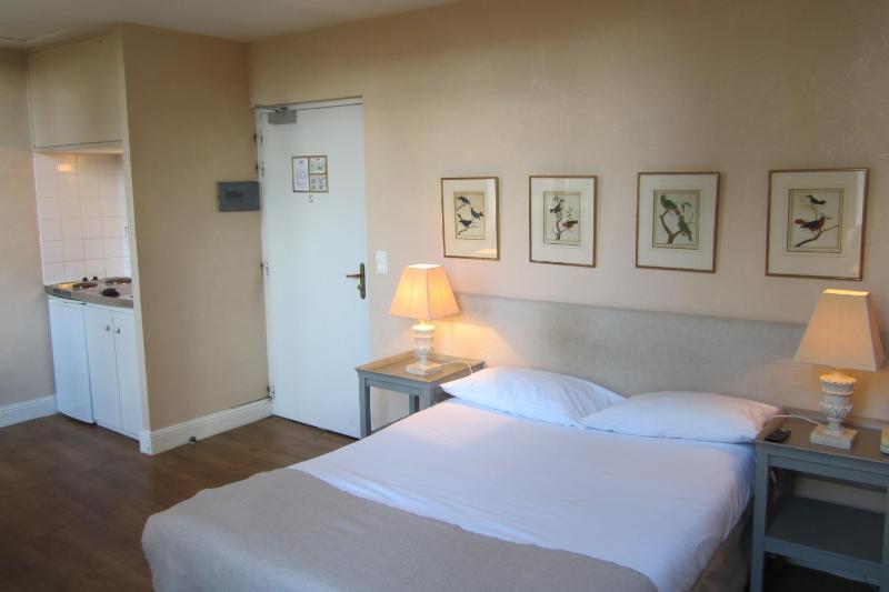Privilege Room image 3