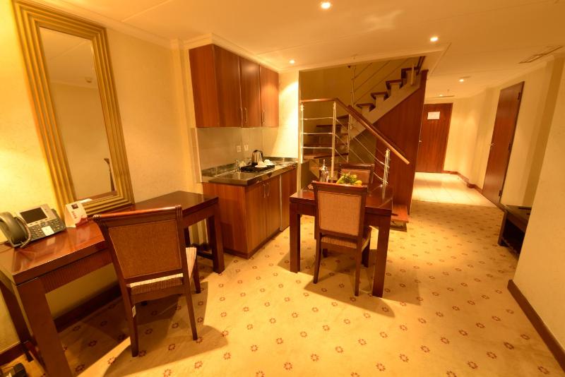 Duplex One-Bedroom Suite (2 Adults)