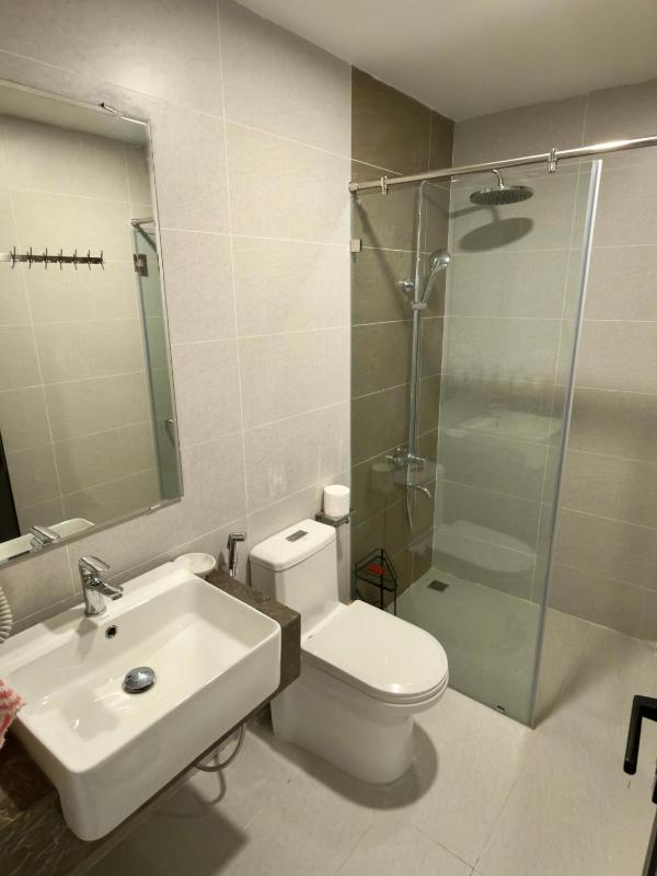Lia Home - image 40