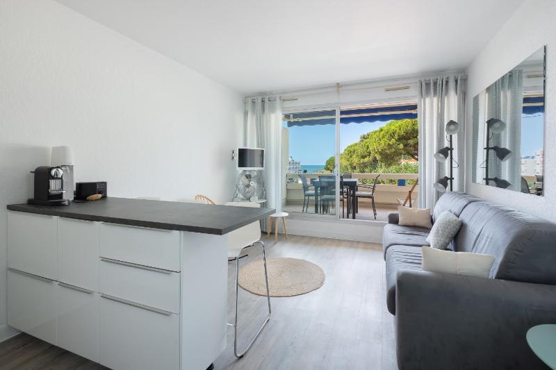 AS27341- Studio cabine Vue mer avec piscine direct sur plage - image 8