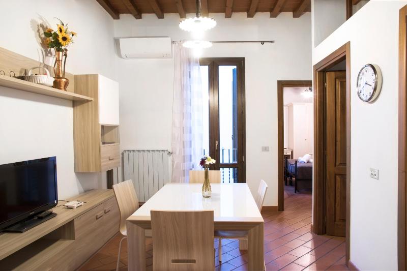 Apartment image 3