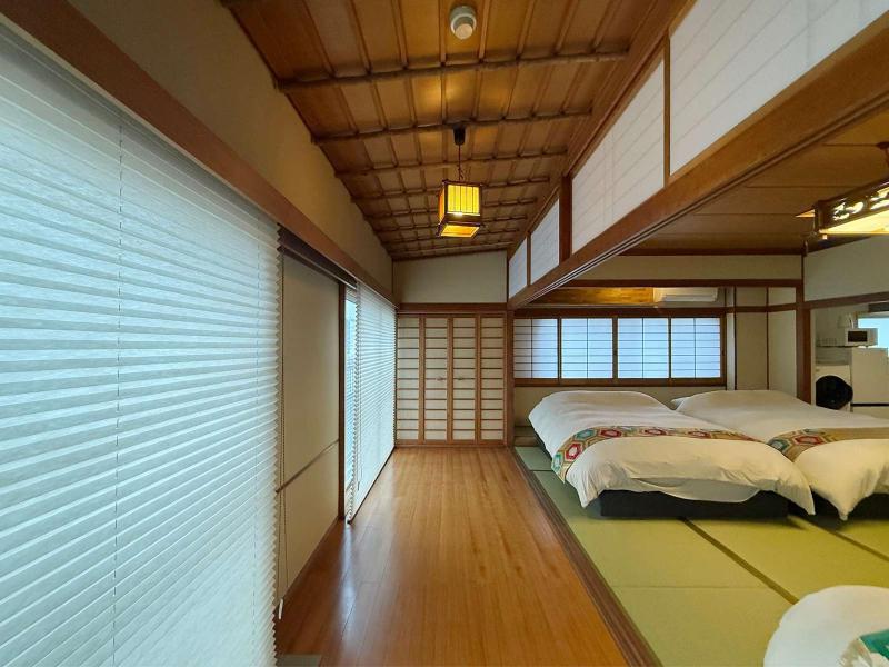 b hotel Namiki Hills - Modern 1BR with Tatami Next to Hondori City Center - image 14