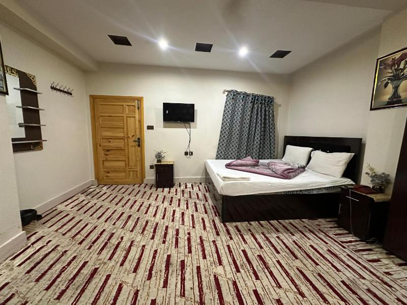 Taj luxury hotel Quetta - image 2