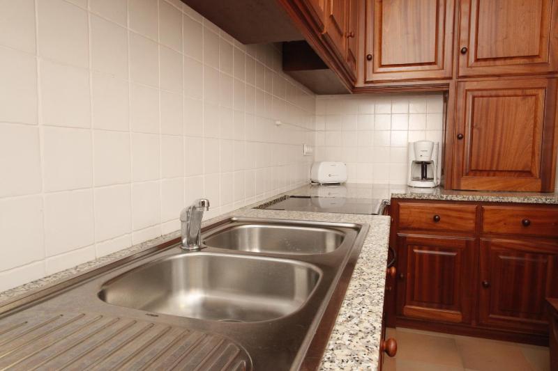 One-Bedroom House image 3
