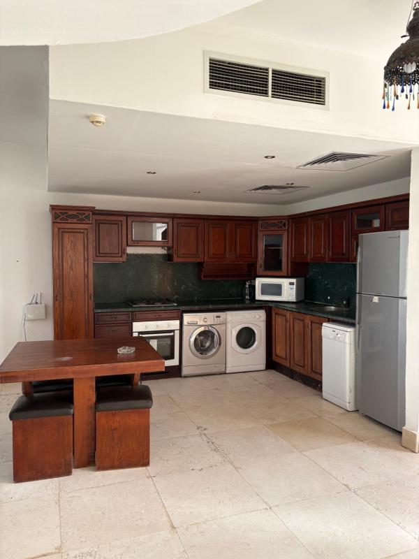 Carlton Luxury Villa - image 17