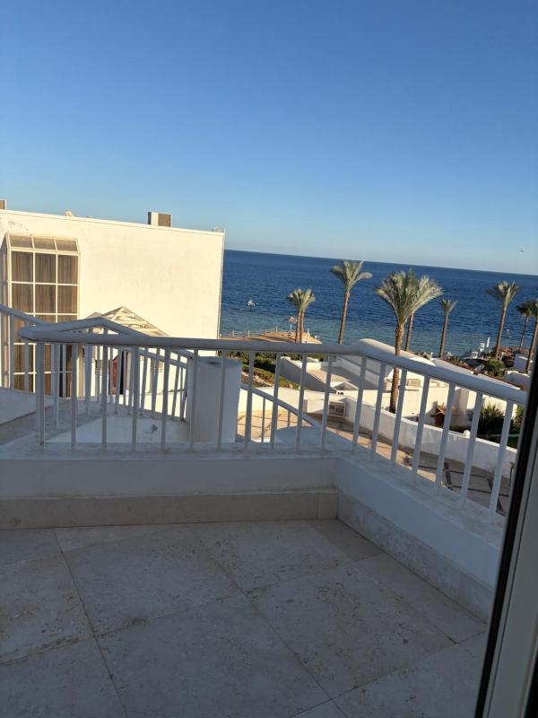 Carlton Luxury Villa - image 18