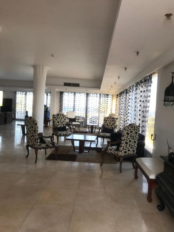 Carlton Luxury Villa - image 29
