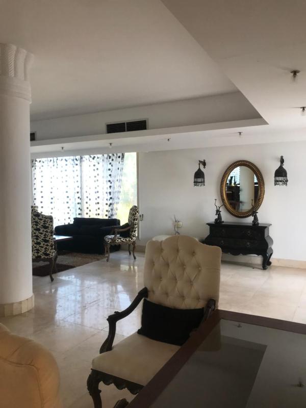 Carlton Luxury Villa - image 9