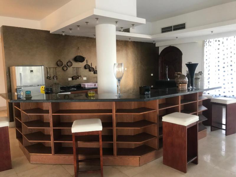 Carlton Luxury Villa - image 30