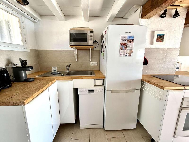 Studio lumineux avec climatisation et parking à Port Grimaud - FR-1-868-4 - image 14