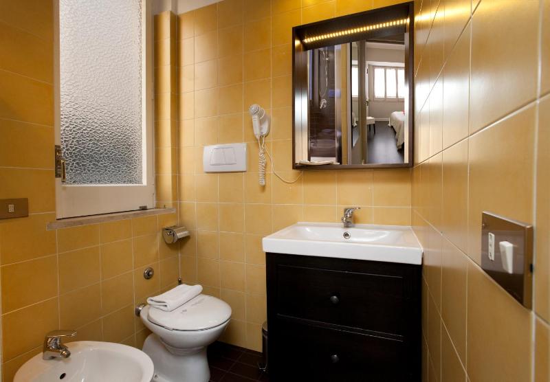Junior Suite image 3